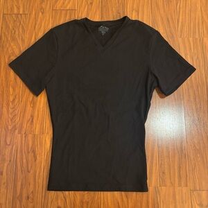 SPANX Cotton Compression Undershirt Mens Medium Black V-Neck Tee